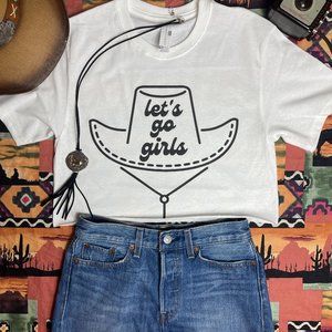 Let's Go Girls Shania Twain Cowgirl Hat Country Western Cropped Graphic T-Shirt